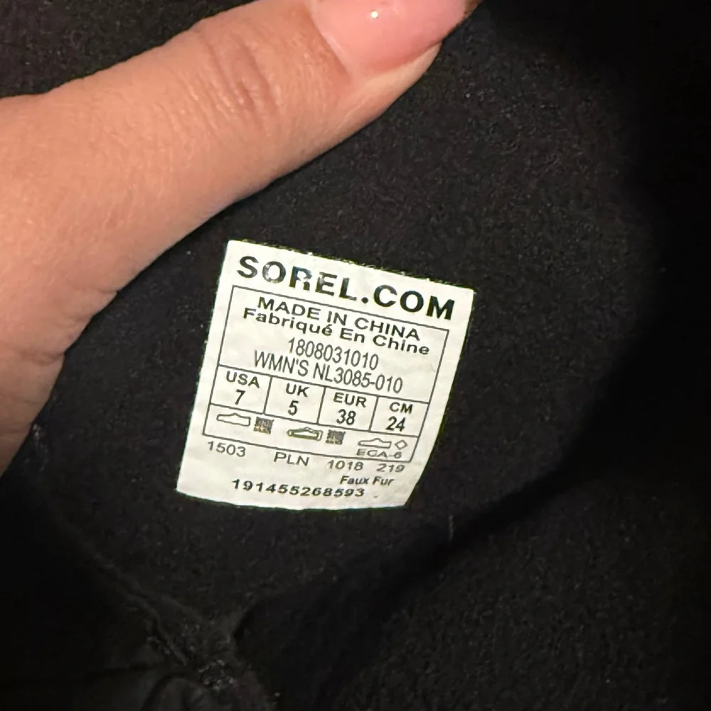 NWT Sorel Women's Whitney Tall II Black Waterproof Fleece-Lined Boots- Size 7